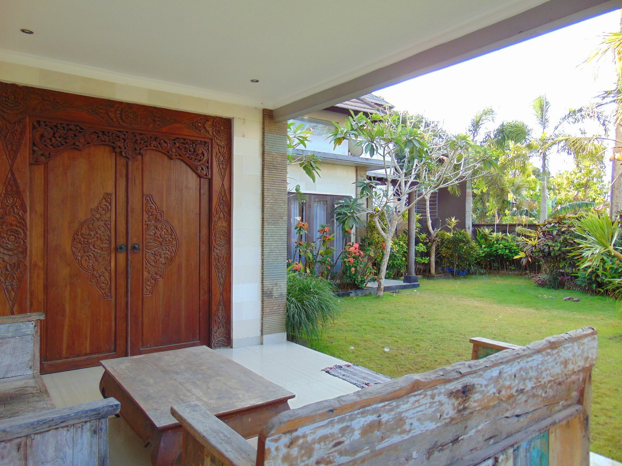 Baik Baik Homestay Пекату Экстерьер фото